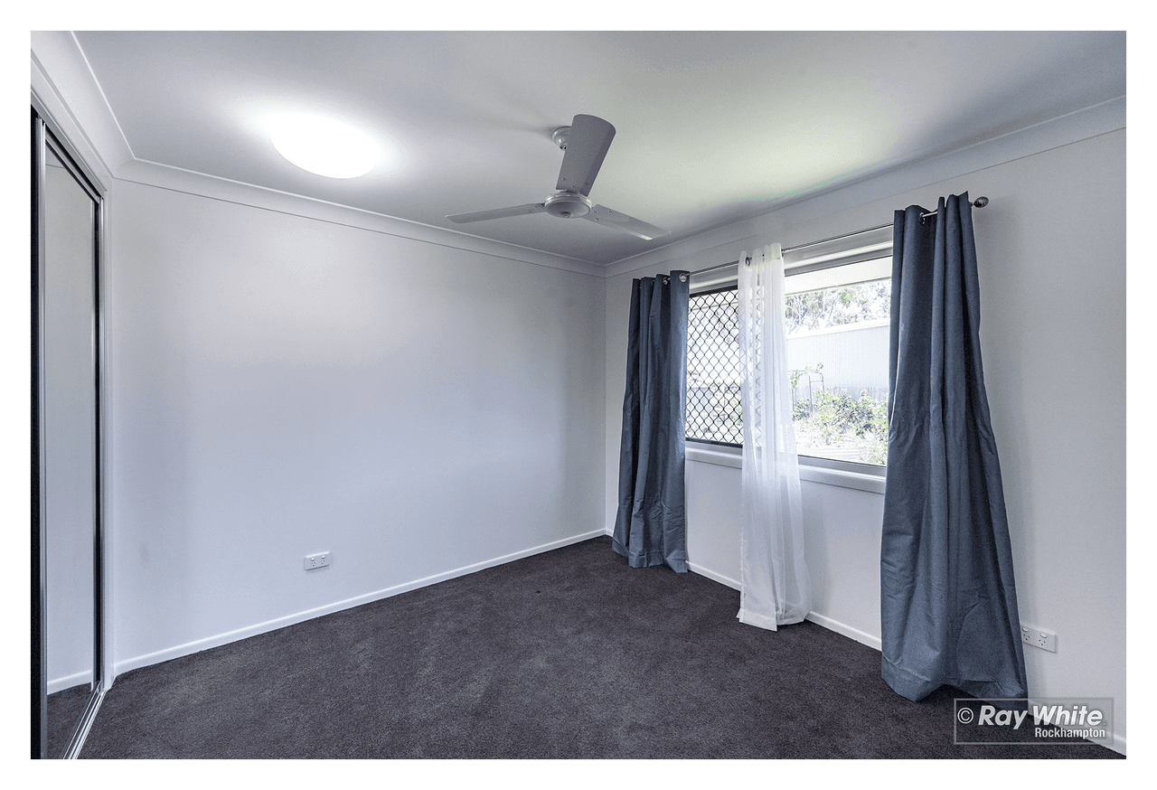 11 Belbowrie Avenue, NORMAN GARDENS, QLD 4701