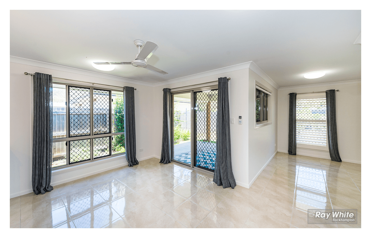 11 Belbowrie Avenue, NORMAN GARDENS, QLD 4701