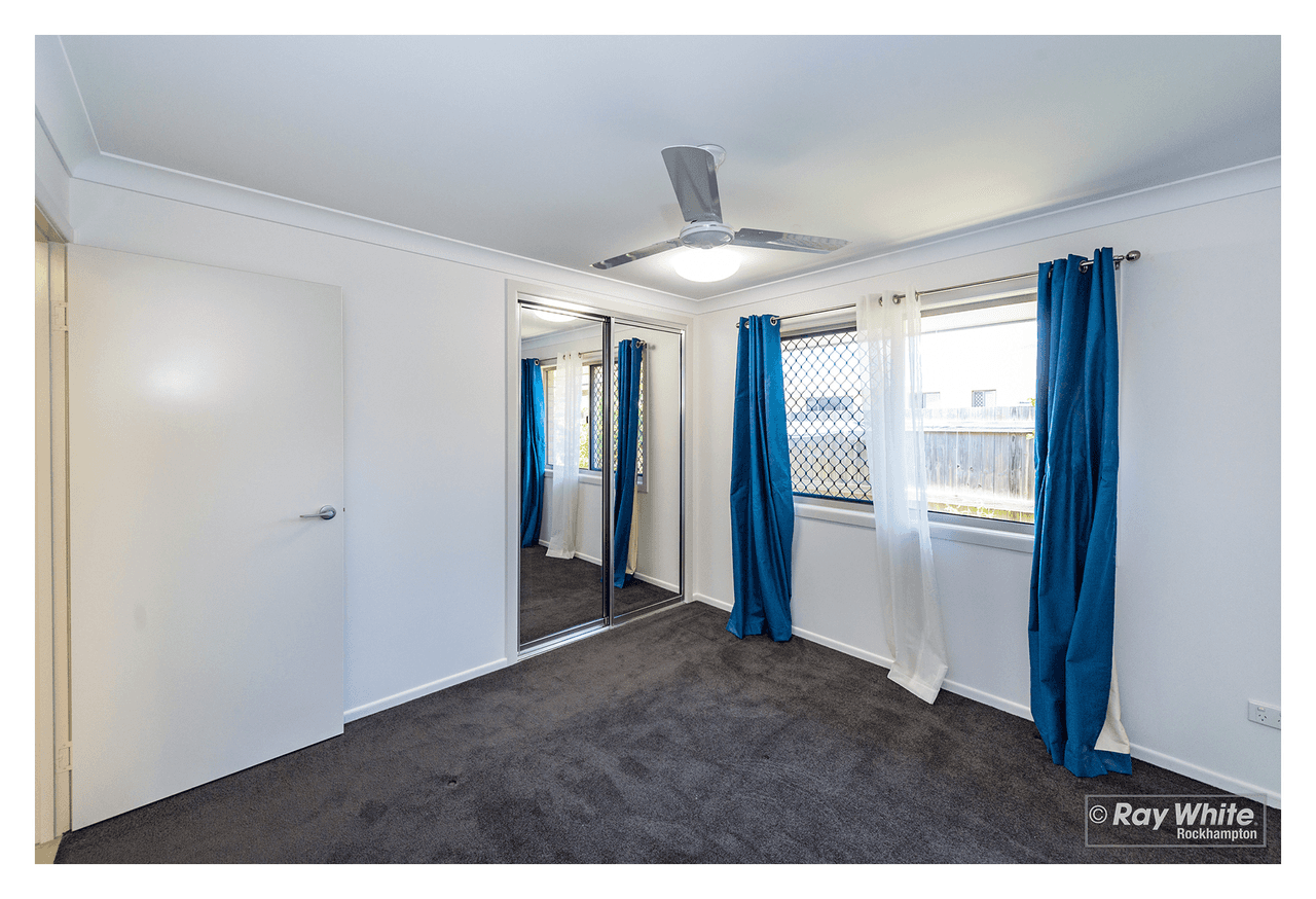 11 Belbowrie Avenue, NORMAN GARDENS, QLD 4701