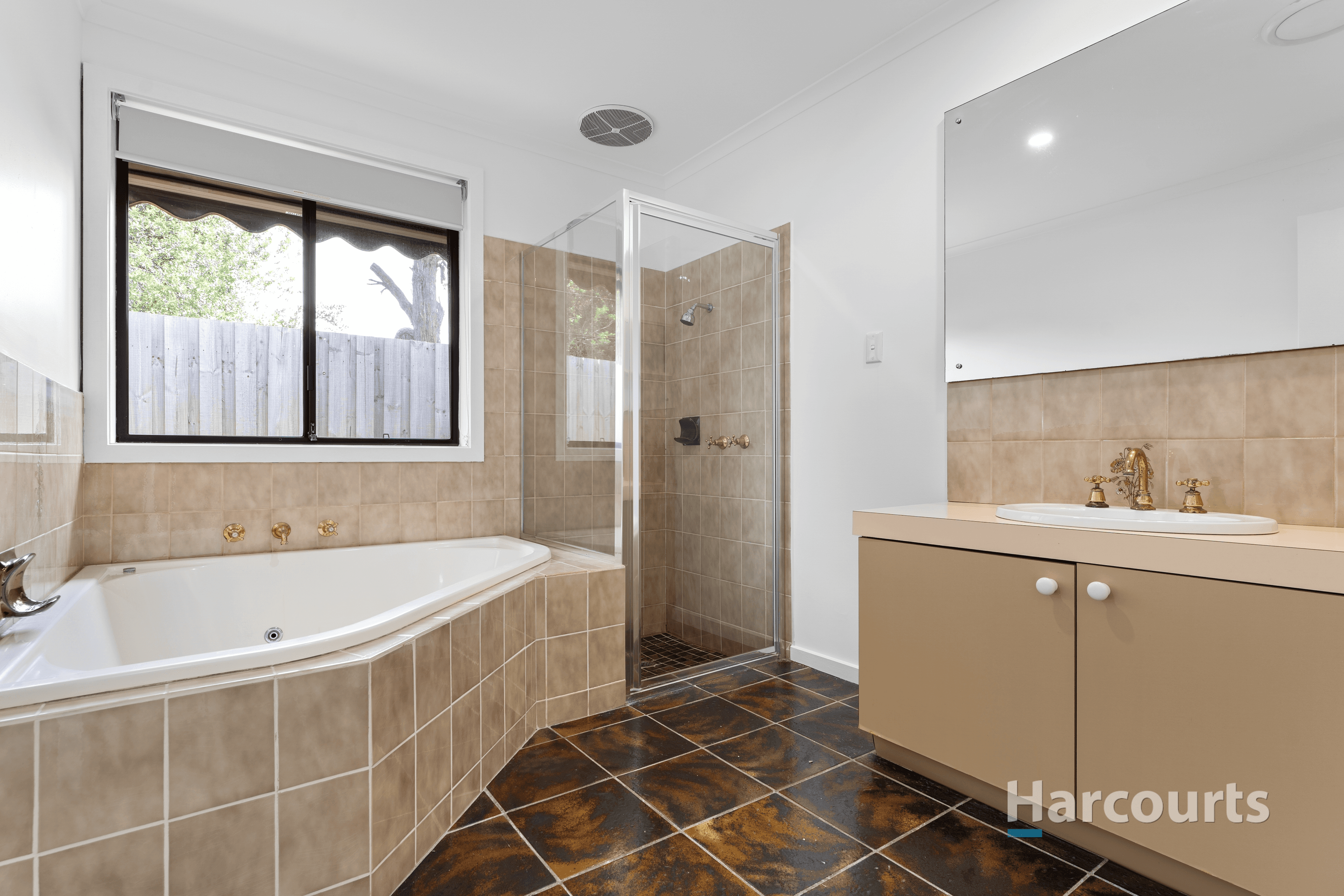 16-17 Columbia Court, Deer Park, VIC 3023