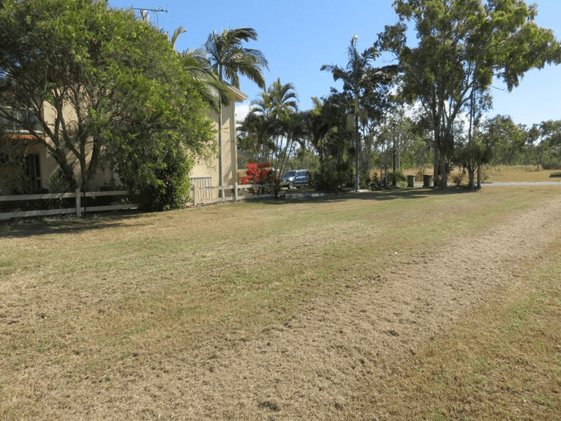 62 MARINE PARADE, MIDGE POINT, QLD 4799