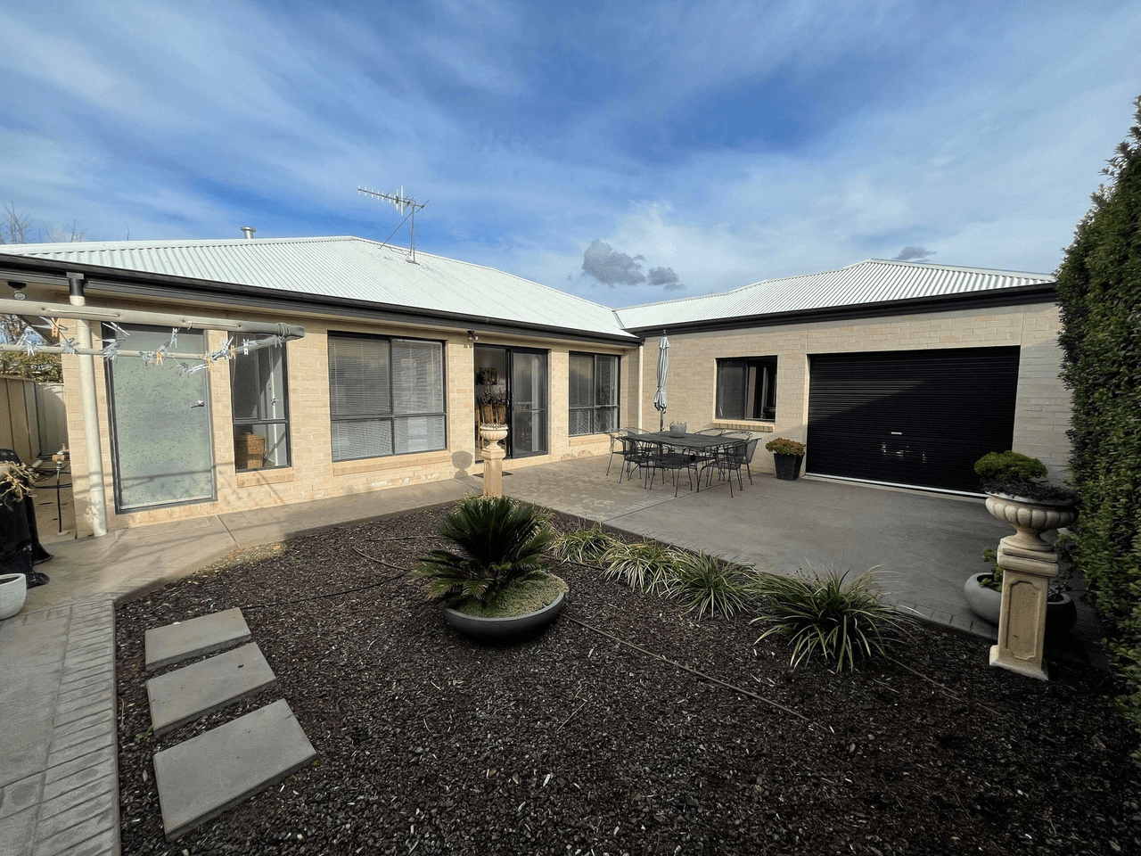 25 Calabria Road, GRIFFITH, NSW 2680