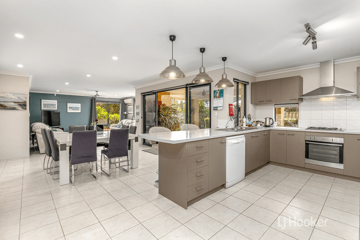 67 Broadwater Boulevard, Broadwater, WA 6280