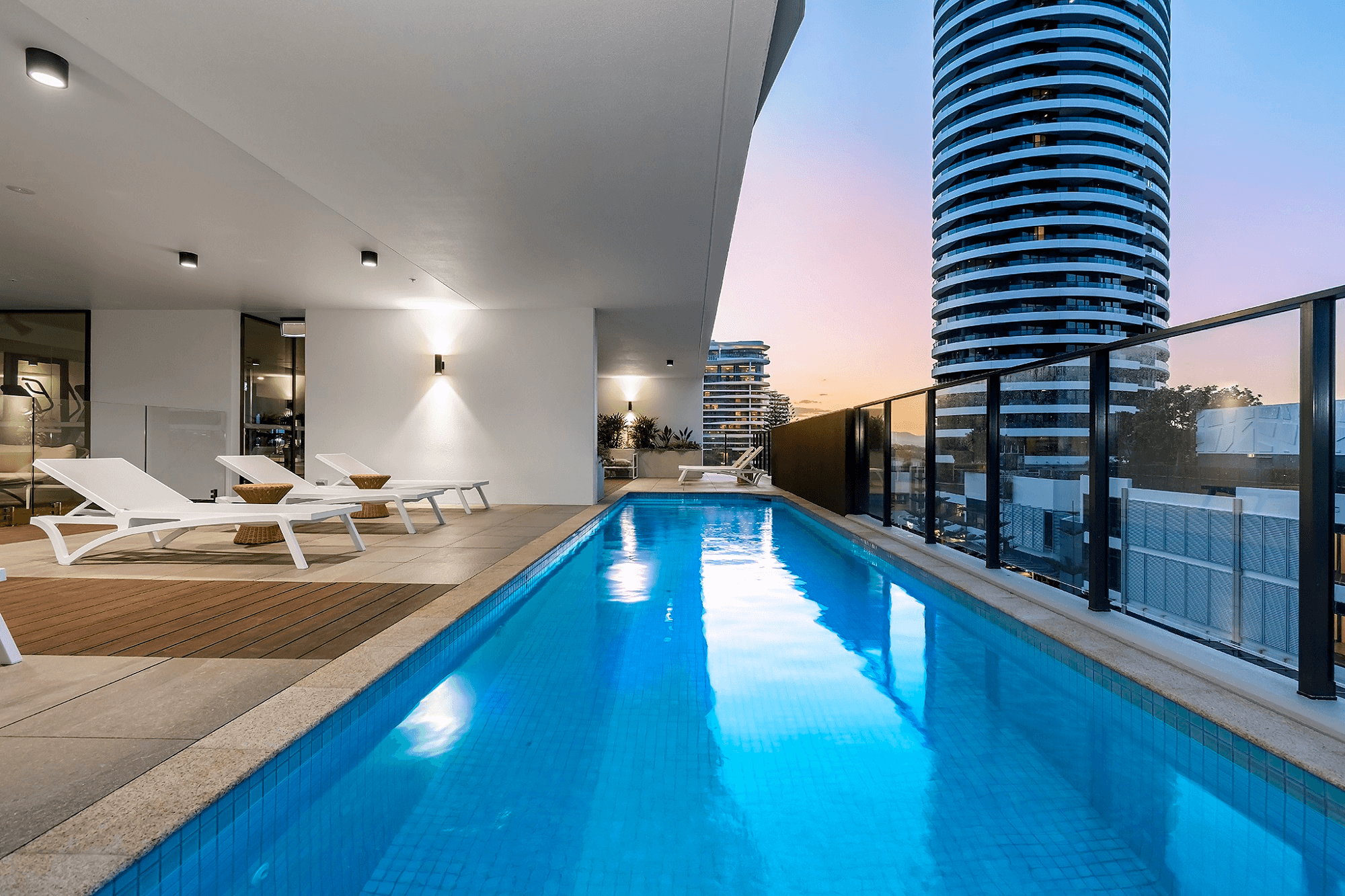 53/14 Elizabeth Avenue, BROADBEACH, QLD 4218