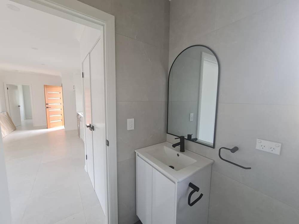 8A Redditch Crescent, Hebersham, NSW 2770