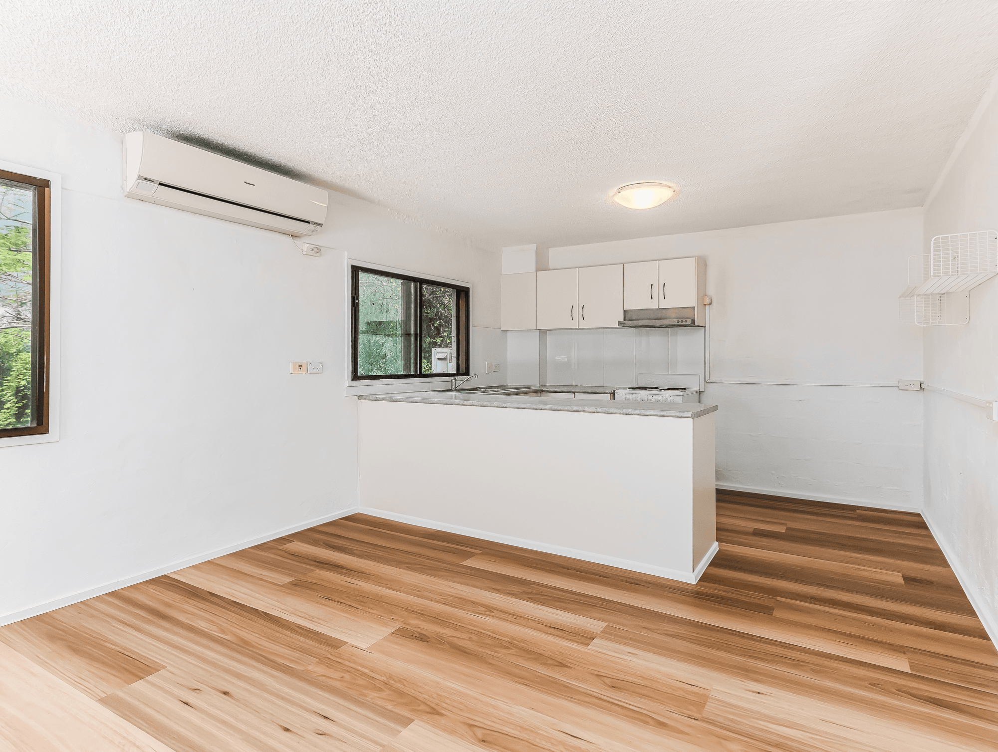 5/2 Arika Avenue, OCEAN SHORES, NSW 2483