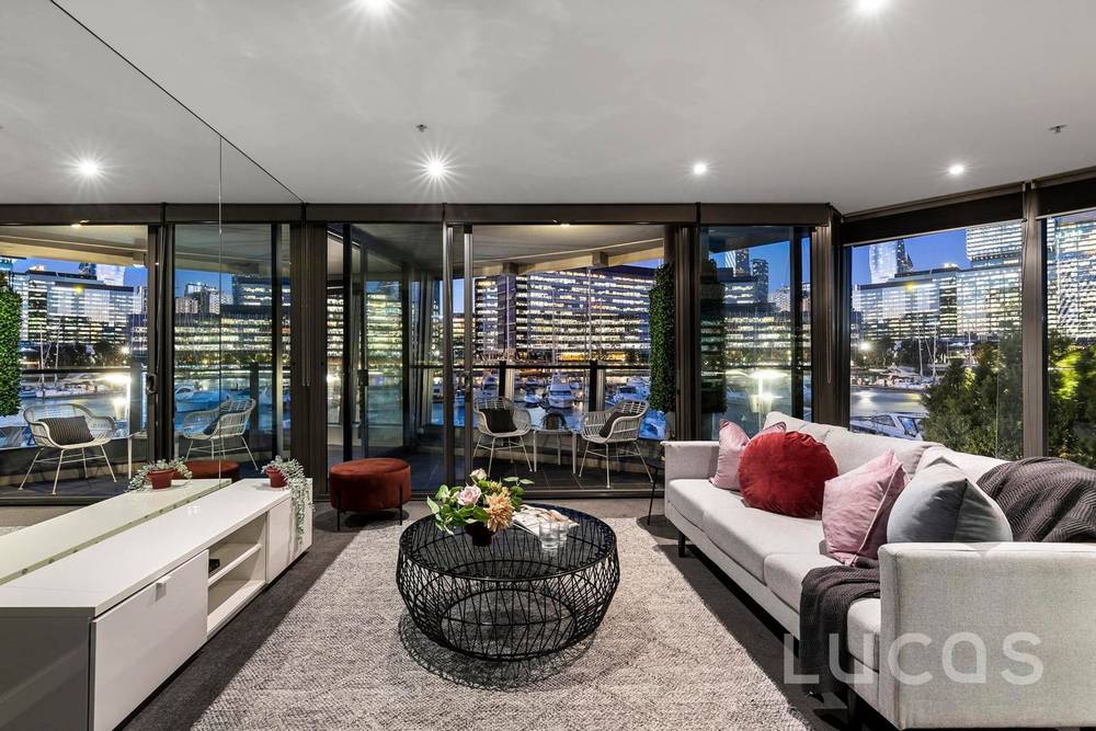 207/94 River Esplanade, Docklands, VIC 3008