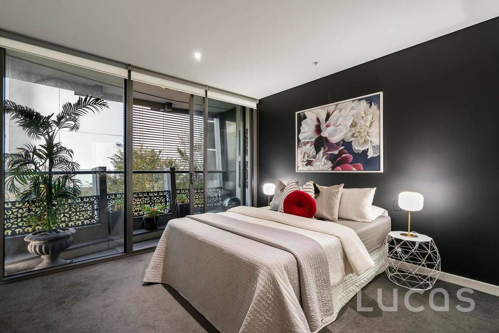 207/94 River Esplanade, Docklands, VIC 3008