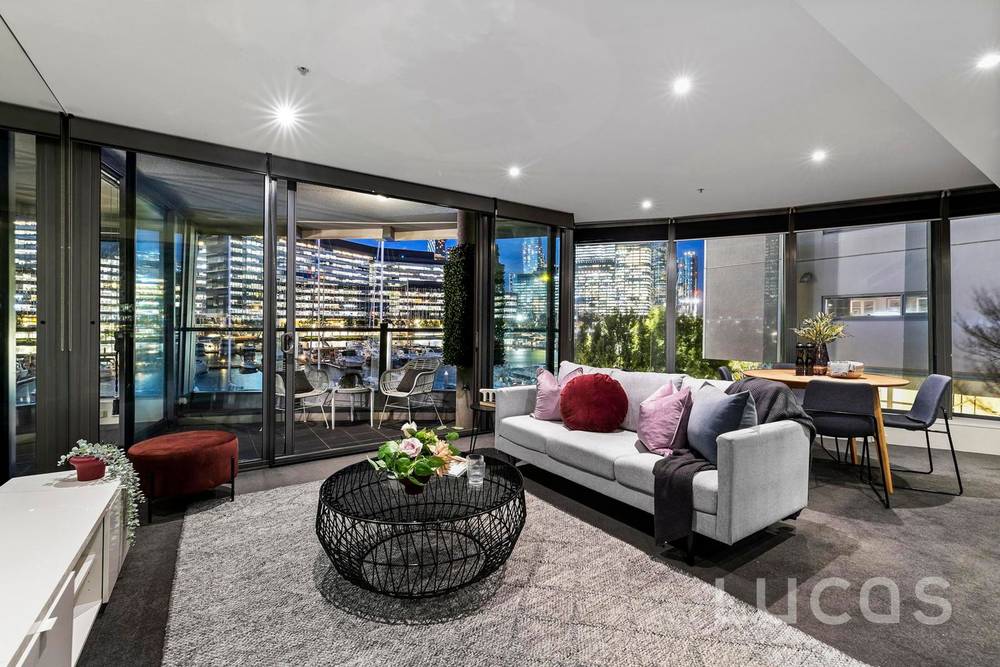 207/94 River Esplanade, Docklands, VIC 3008