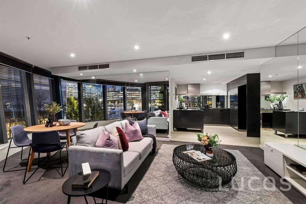 207/94 River Esplanade, Docklands, VIC 3008