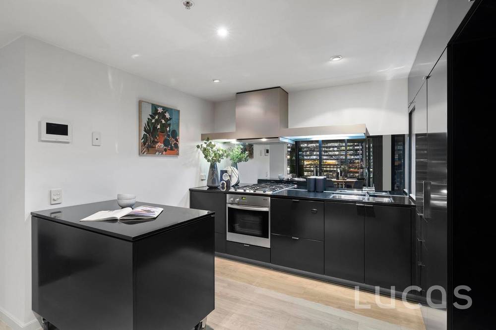 207/94 River Esplanade, Docklands, VIC 3008