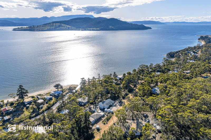 27 Cox Drive, DENNES POINT, TAS 7150