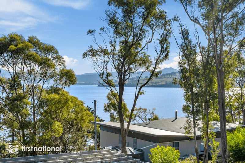 27 Cox Drive, DENNES POINT, TAS 7150