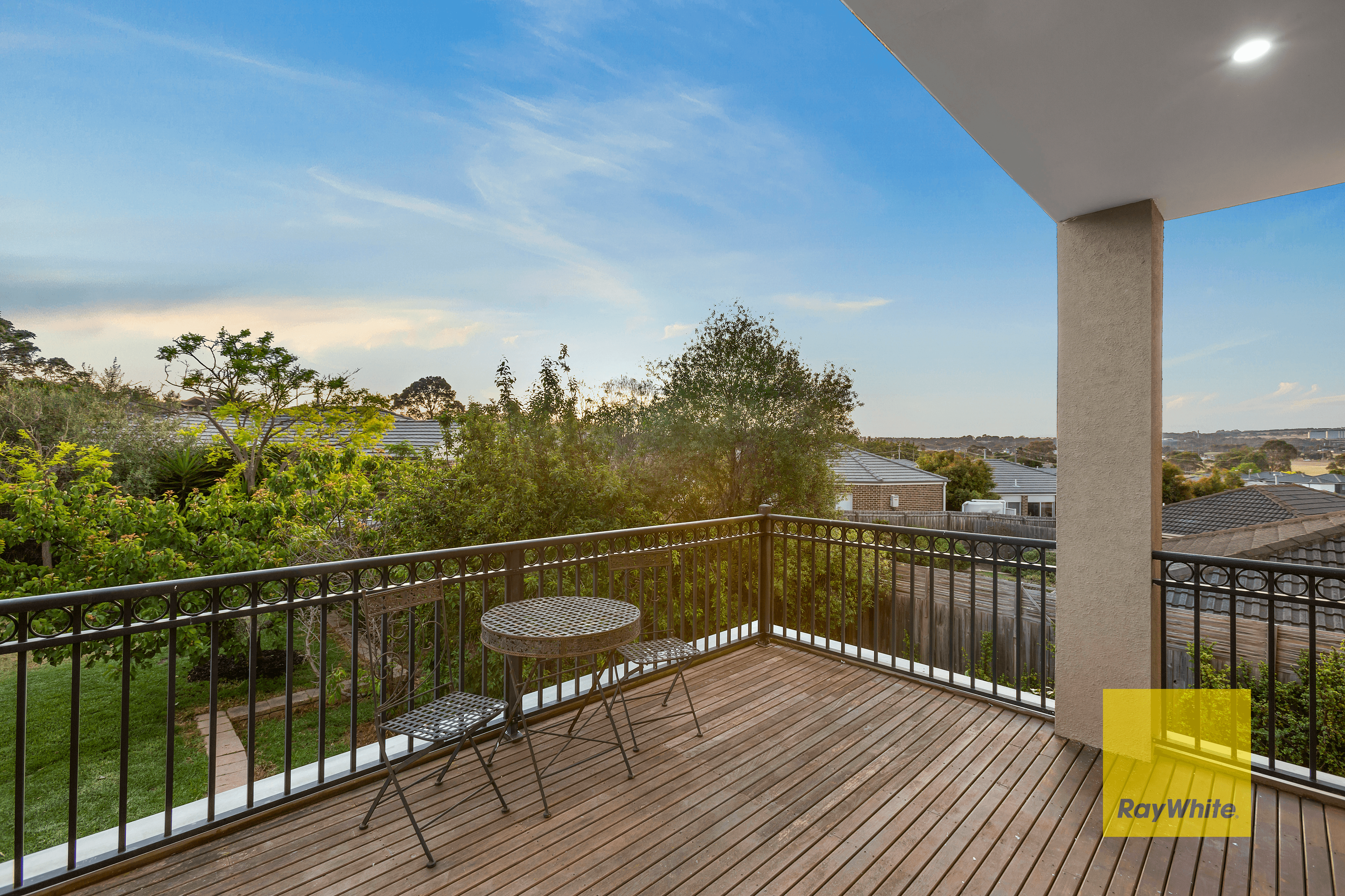 45 Amarina Crescent, GROVEDALE, VIC 3216