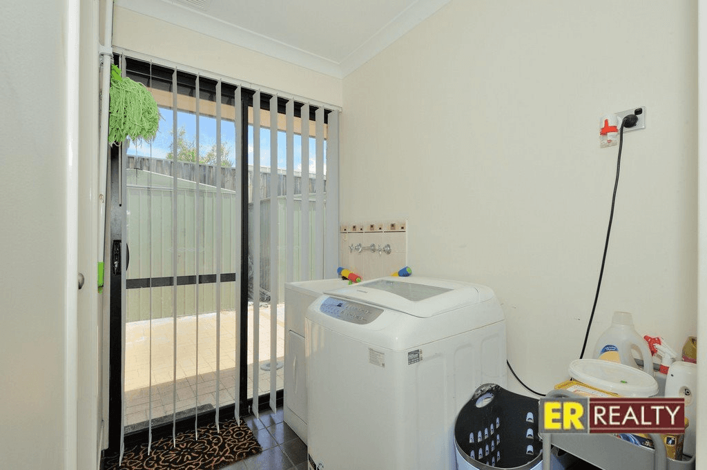 10 Ginnini Lane, ELLENBROOK, WA 6069