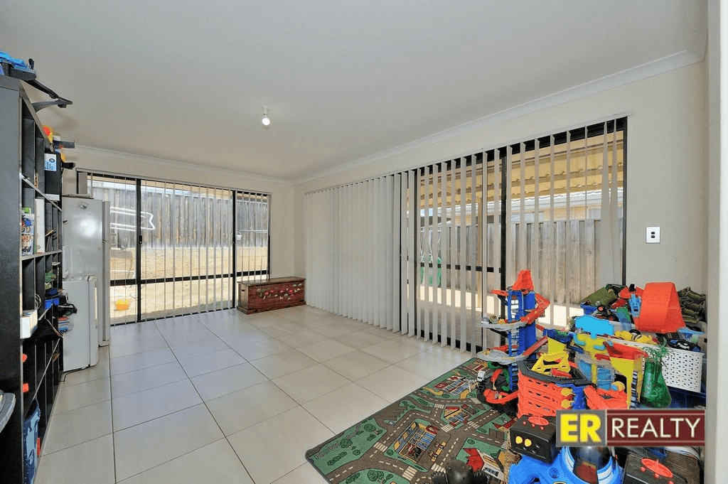 10 Ginnini Lane, ELLENBROOK, WA 6069