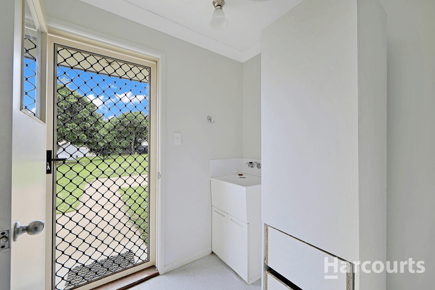 40 Blackall Street, AVONDALE, QLD 4670