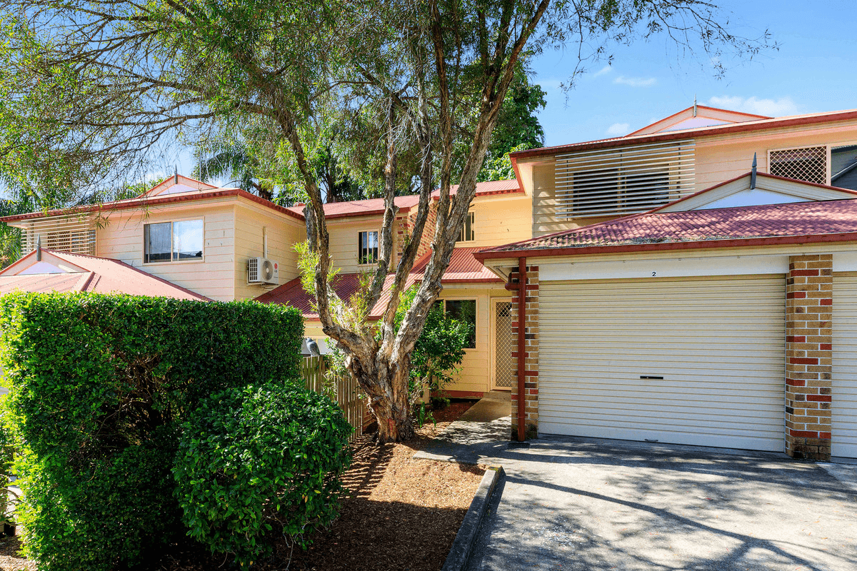 2/55 Railway Parade, Norman Park, QLD 4170