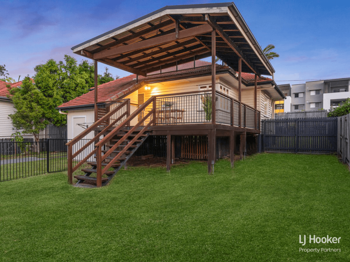 1098 Boundary Road, COOPERS PLAINS, QLD 4108