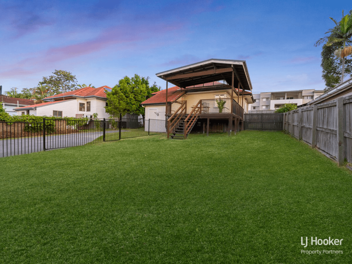 1098 Boundary Road, COOPERS PLAINS, QLD 4108