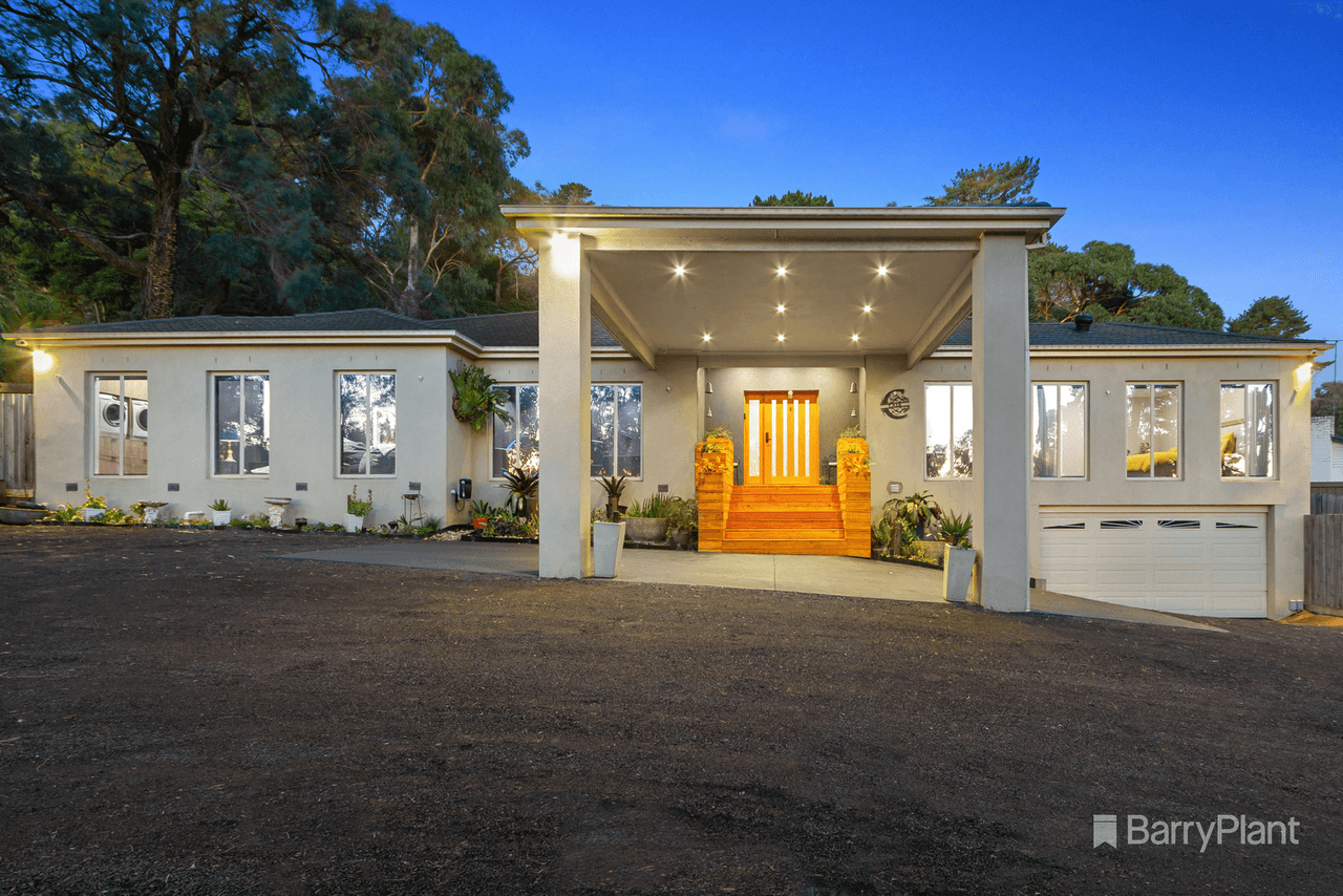 212 Forest Road, Boronia, VIC 3155