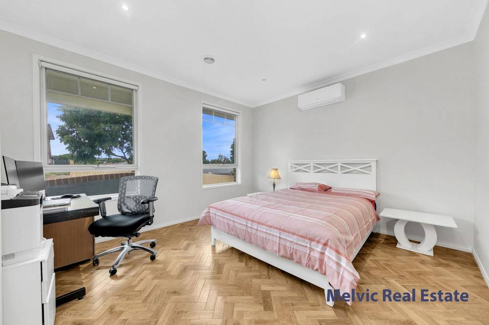 11 Teatree Lane, WALLAN, VIC 3756
