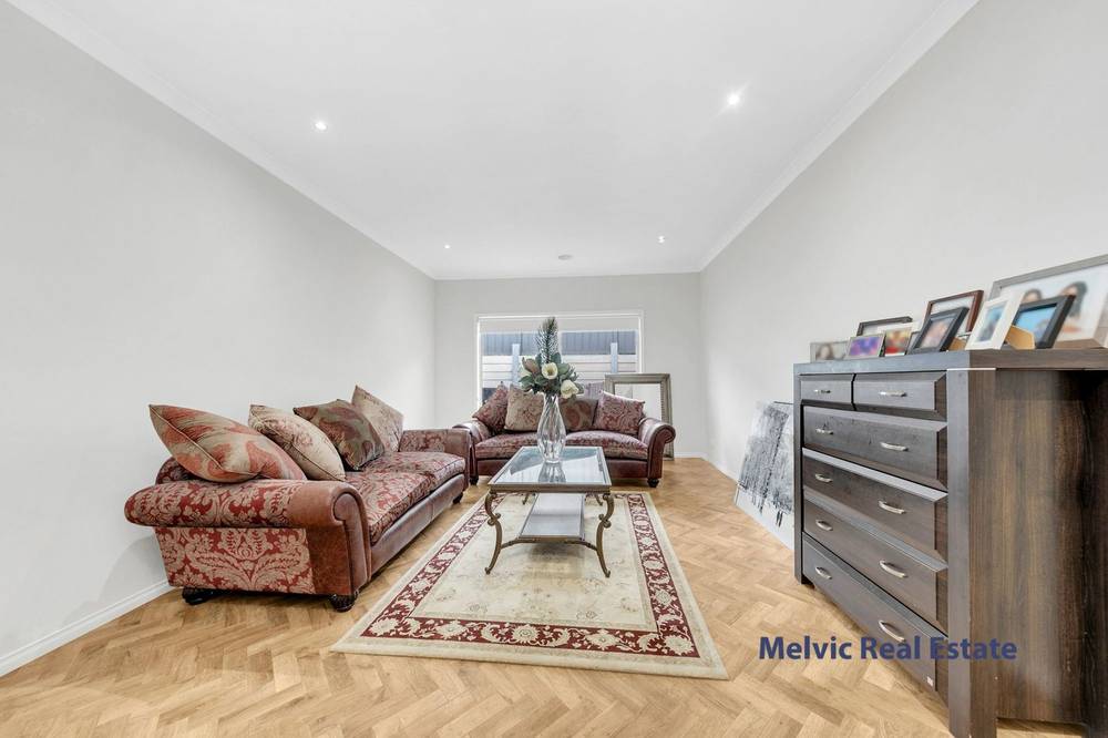 11 Teatree Lane, WALLAN, VIC 3756