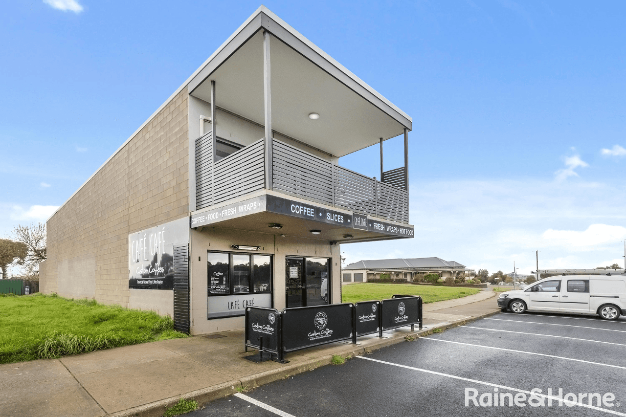 16 Caroline Chisholm Drive, KYNETON, VIC 3444