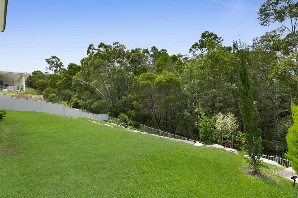 20 Kingcrest Drive, Reedy Creek, QLD 4227