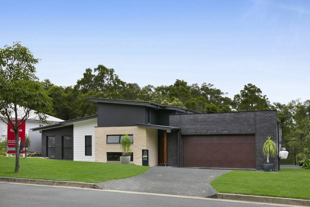 20 Kingcrest Drive, Reedy Creek, QLD 4227