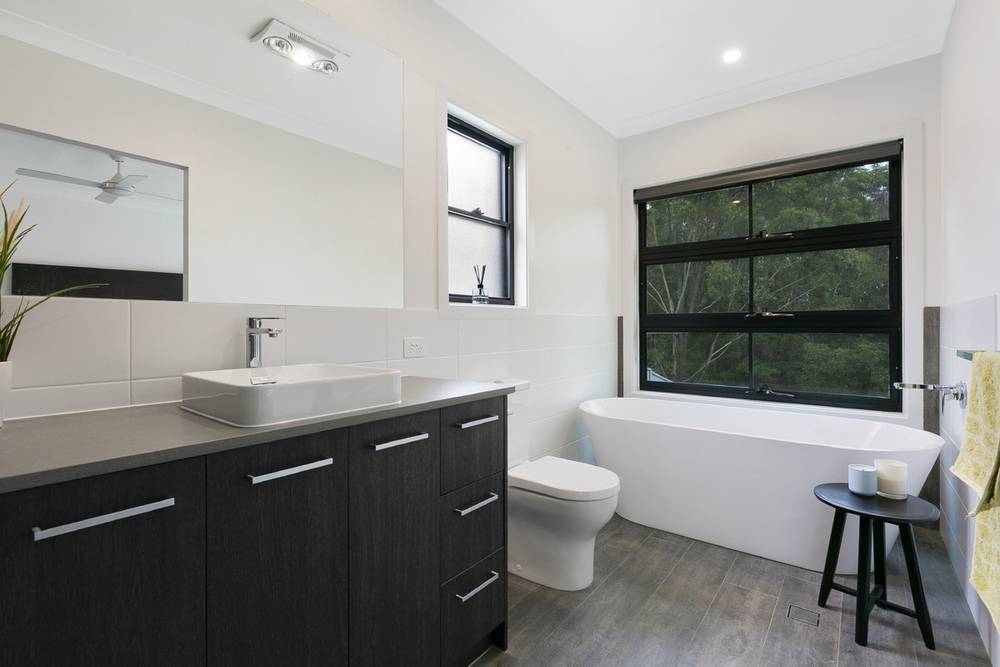 20 Kingcrest Drive, Reedy Creek, QLD 4227
