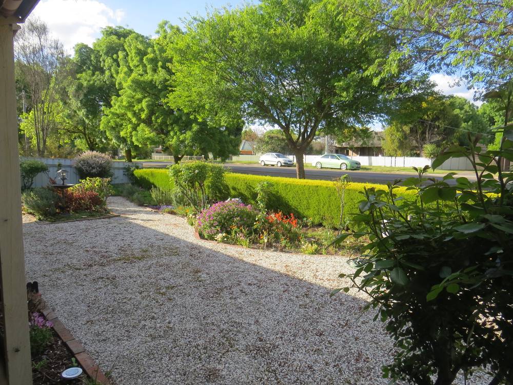 7 Ebden Street, Heathcote, VIC 3523