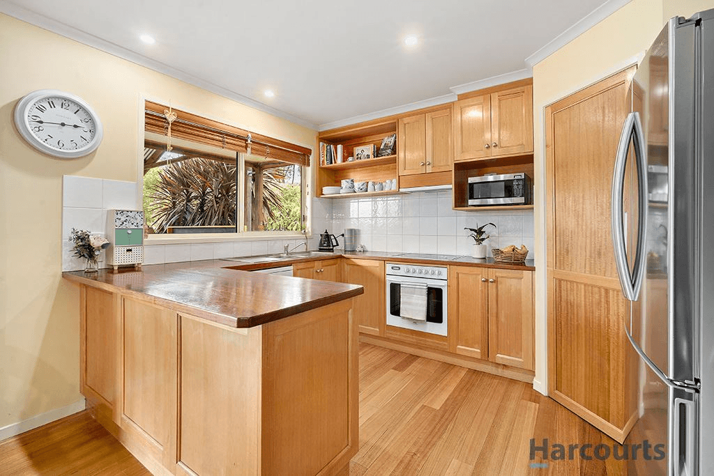 73 Jenkins Road, Scarsdale, VIC 3351