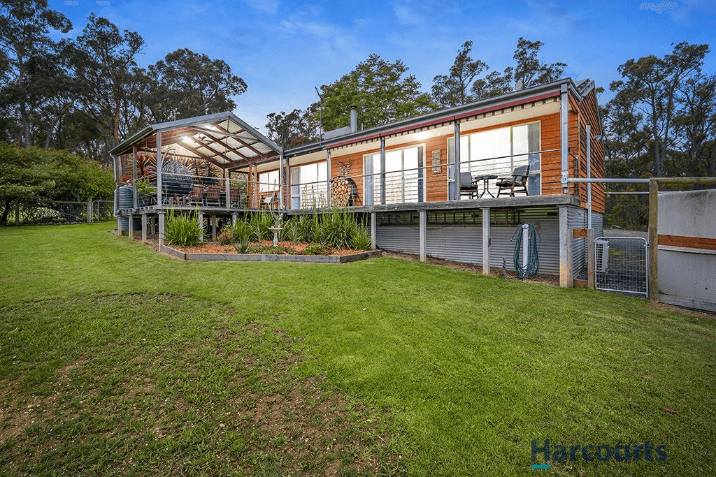 73 Jenkins Road, Scarsdale, VIC 3351