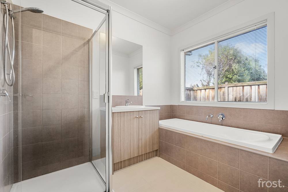 10 Tilt Road, Doreen, VIC 3754