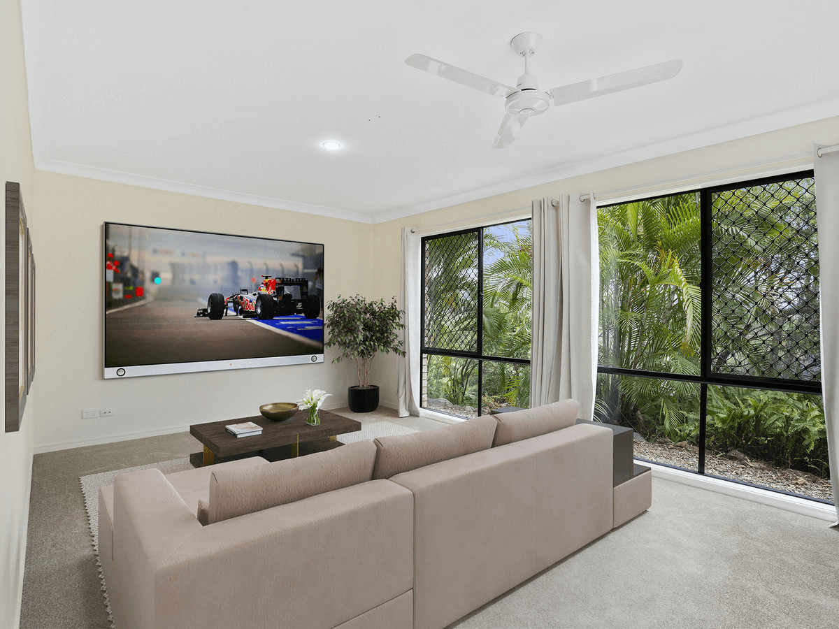 14 Angourie Crescent, PACIFIC PINES, QLD 4211