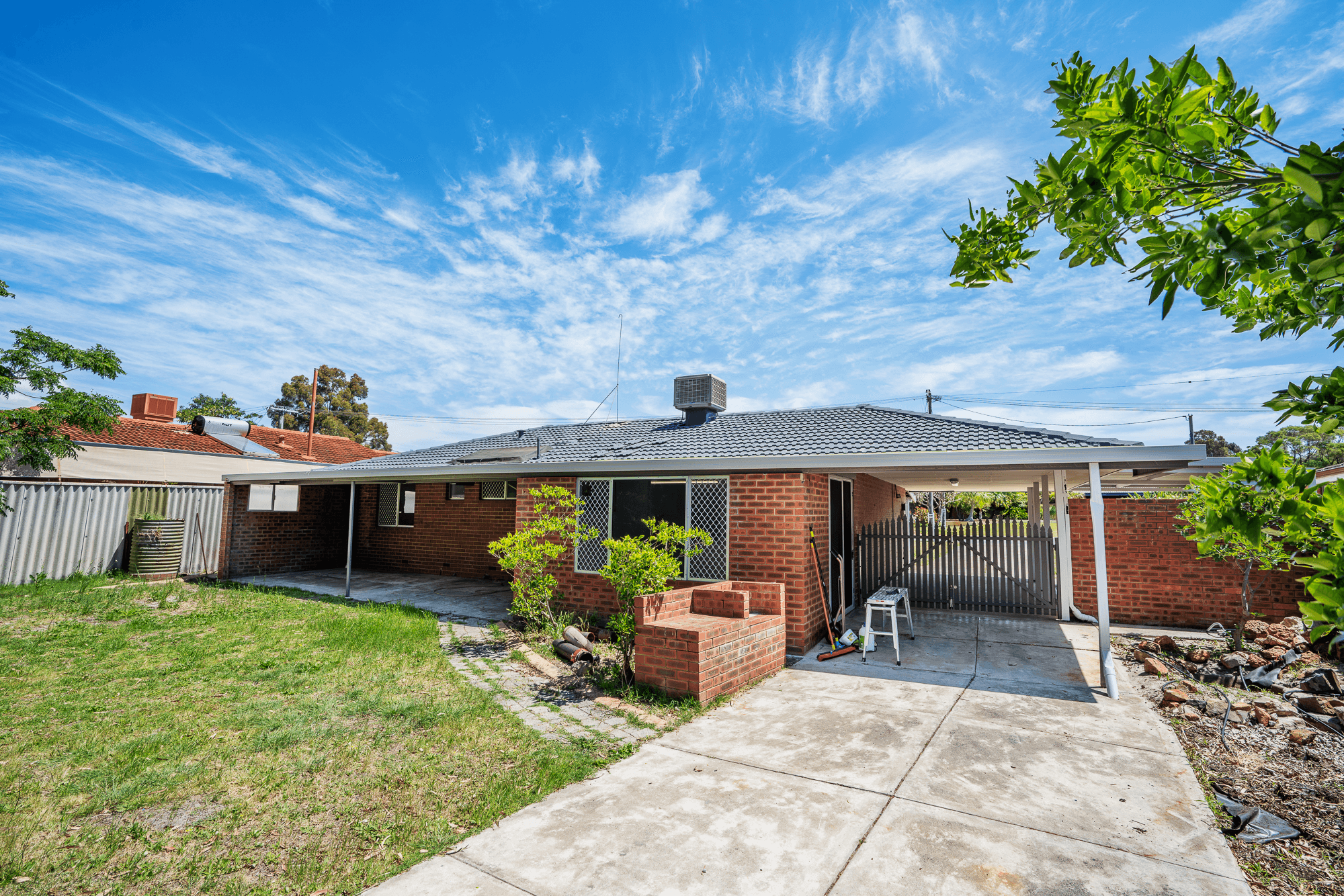 6 Jacobsen Way, THORNLIE, WA 6108