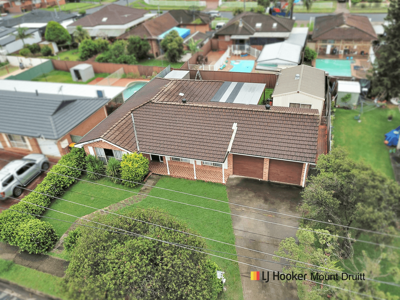 8 Kew Place, DHARRUK, NSW 2770