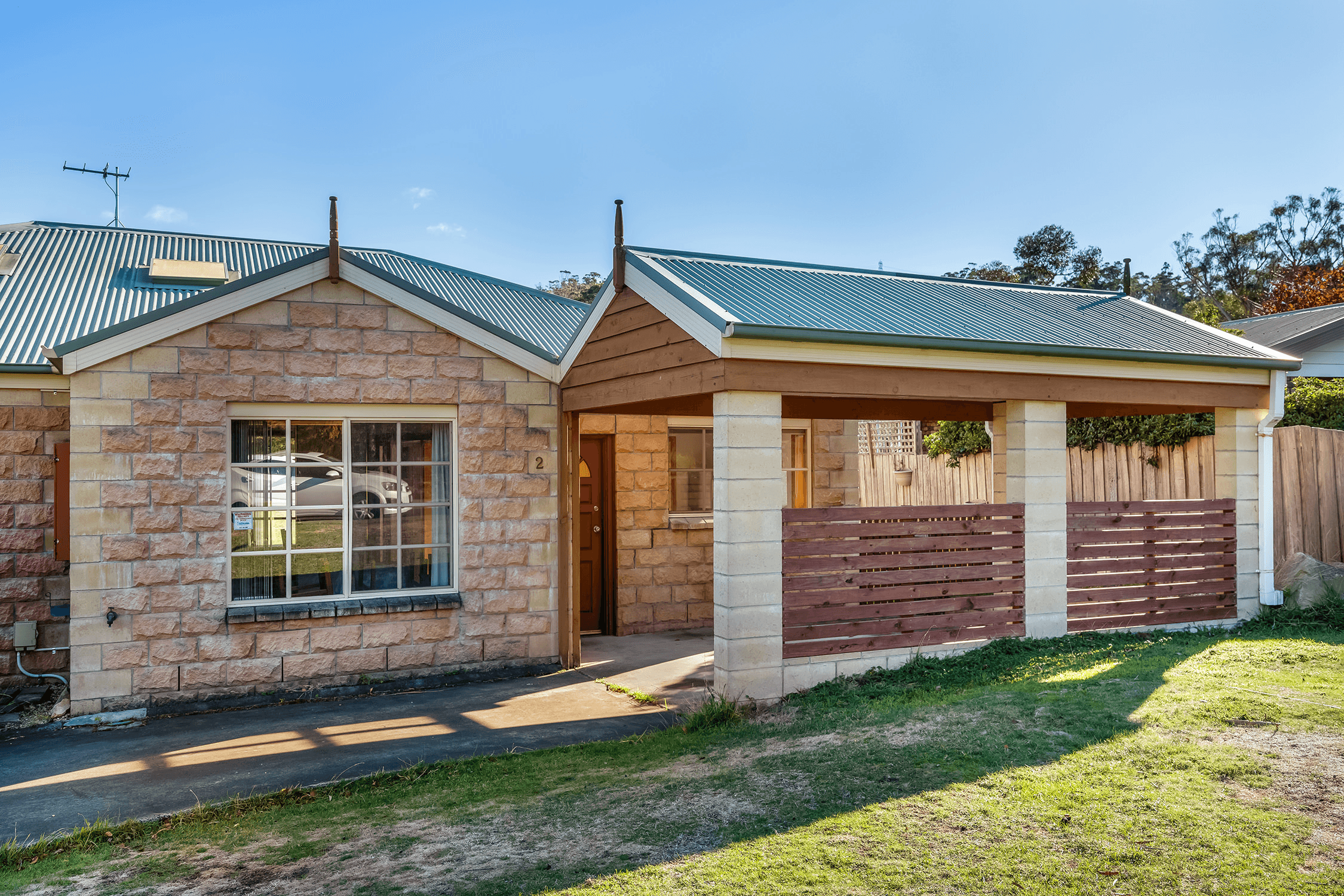 2/8 Sovereign Court, GEILSTON BAY, TAS 7015