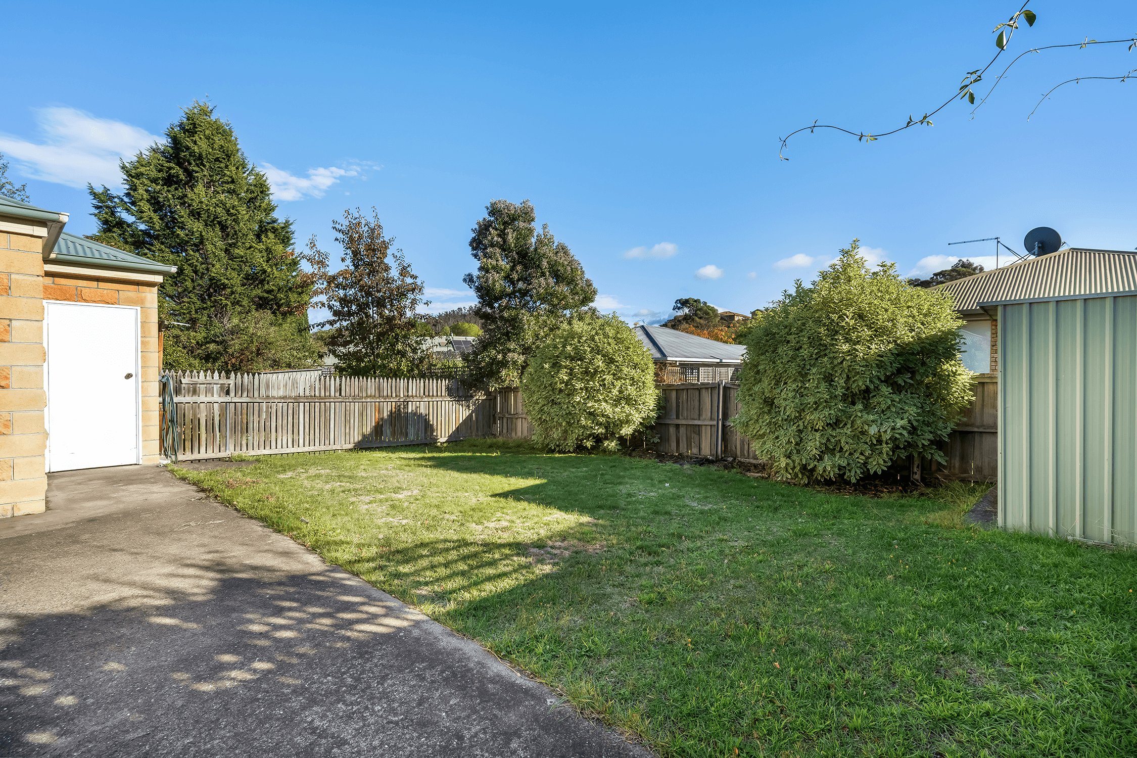 2/8 Sovereign Court, GEILSTON BAY, TAS 7015