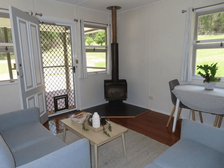 16 Dunn Lane, THORNDALE, QLD 4380