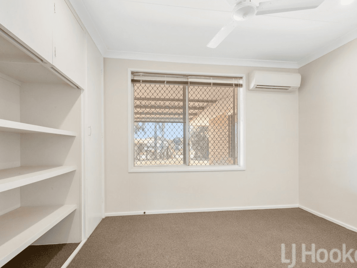 9 Giles Crescent, DAMPIER, WA 6713