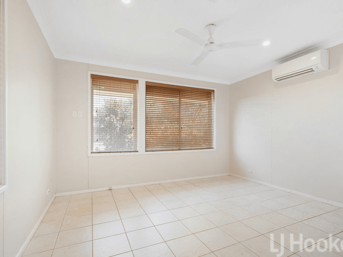 9 Giles Crescent, DAMPIER, WA 6713