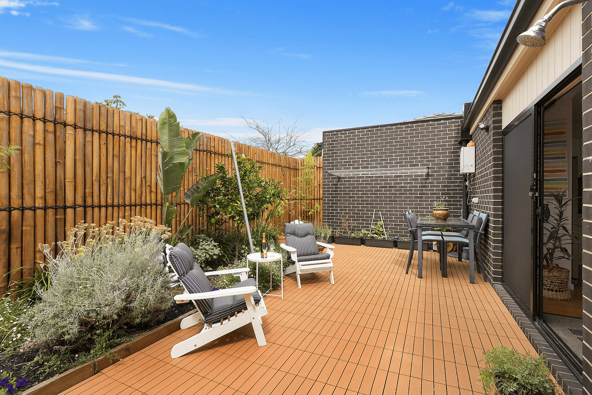 2/12 Cheltenham Road, Newcomb, VIC 3219