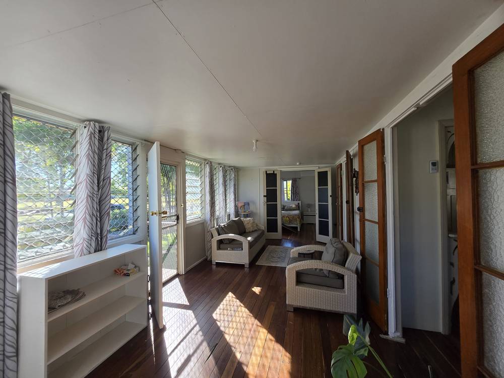 25 Eighth Avenue, Theodore, QLD 4719