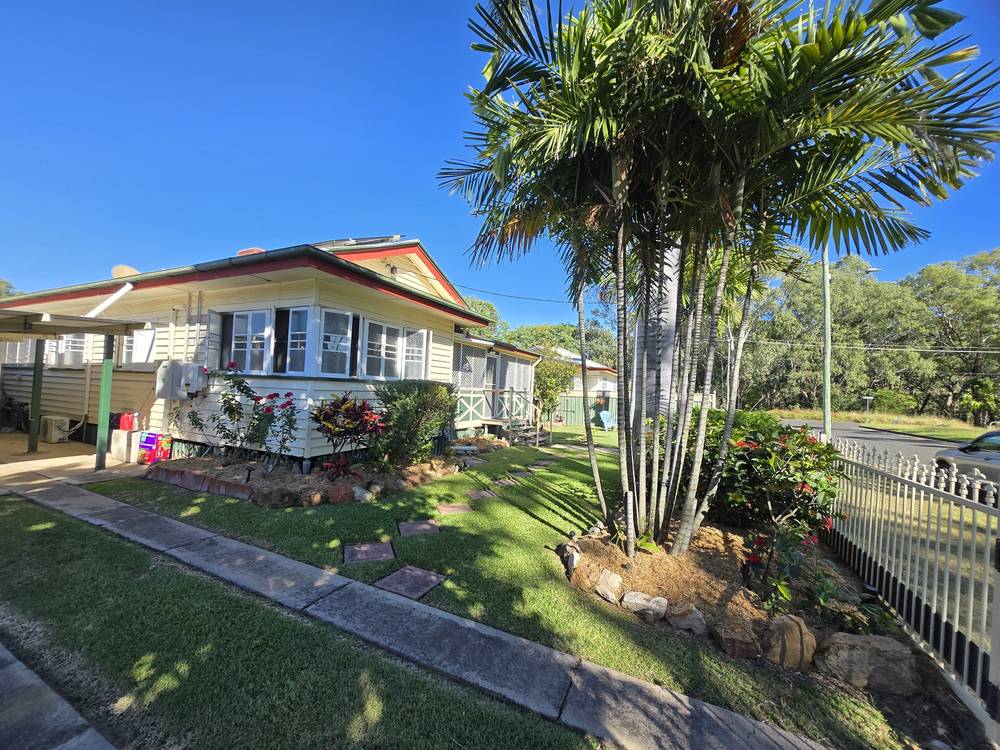 25 Eighth Avenue, Theodore, QLD 4719