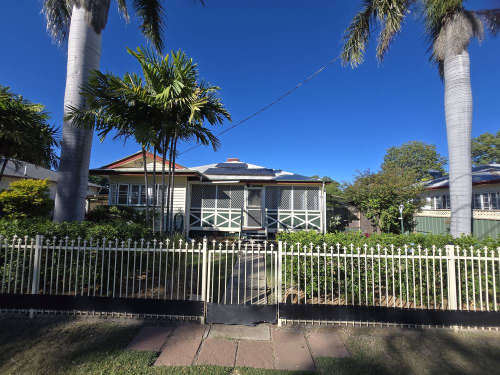 25 Eighth Avenue, Theodore, QLD 4719