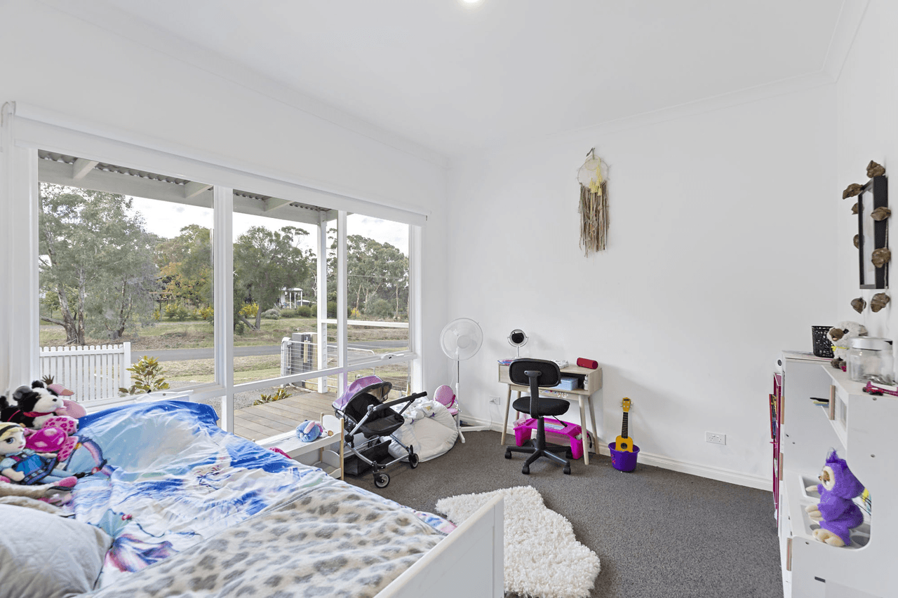 7A Canrobert Street, NEWSTEAD, VIC 3462