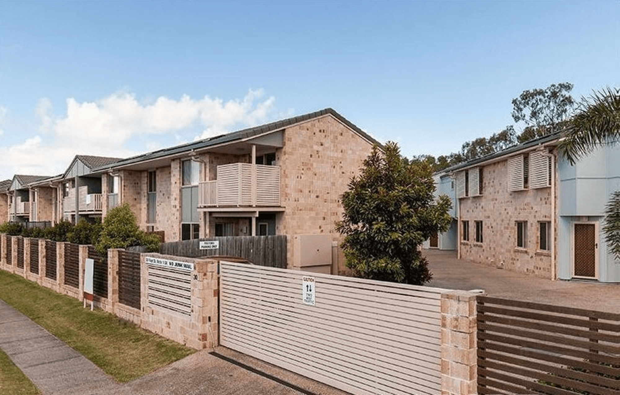 33/30-42 Fleet Drive, KIPPA-RING, QLD 4021