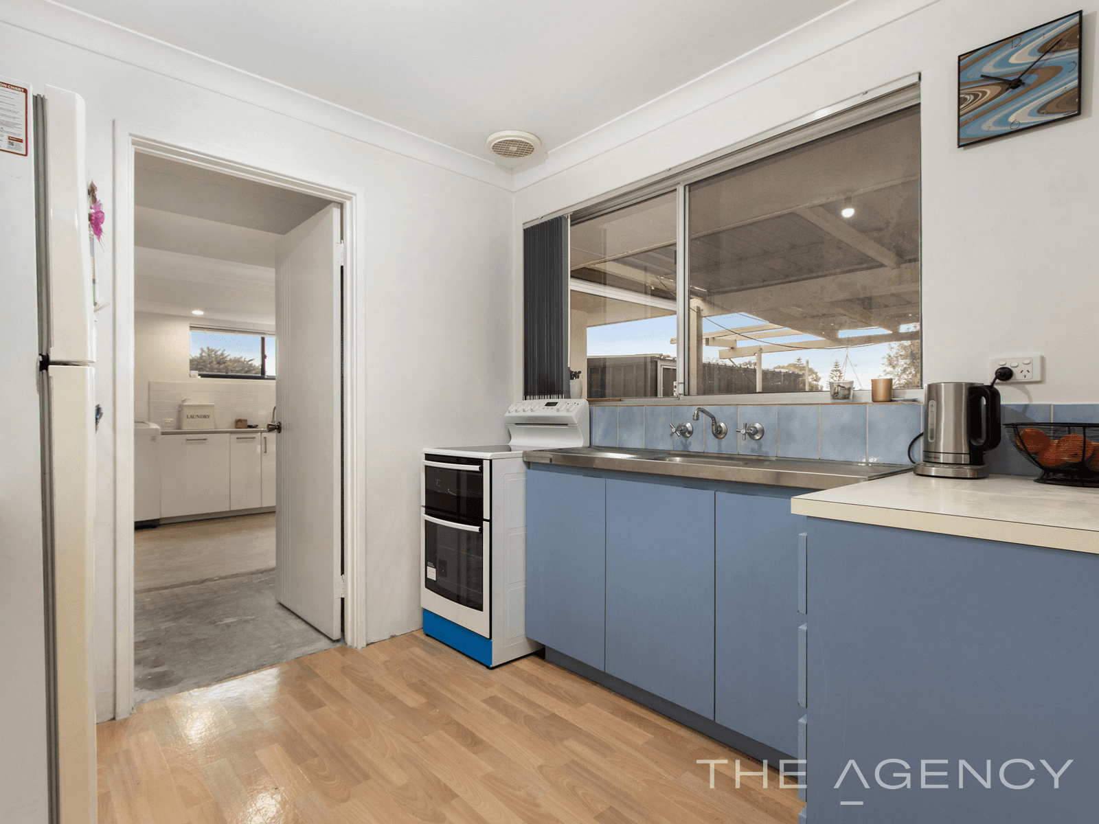 13 Wooleen Street, Golden Bay, WA 6174